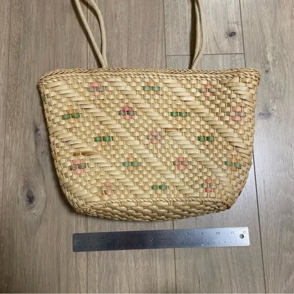 Vintage Woven Shoulder Bag - Picture 2 of 4
